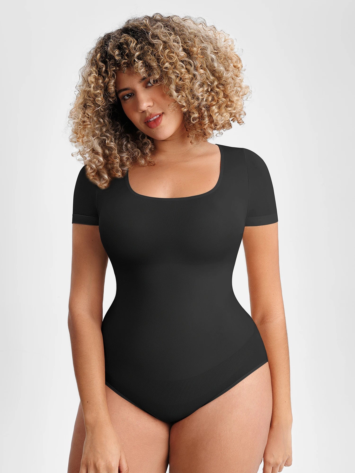 Manches Courtes Décolleté U / Noir / XS/S